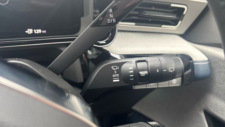 Renault 5 110kW Roland Garros + Comfort Range 52kWh 5dr Auto Electric Hatchback